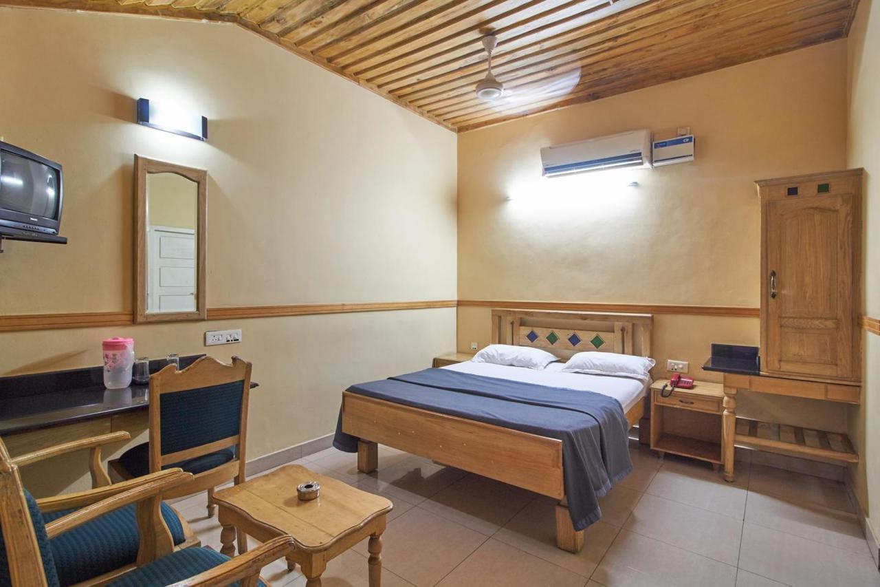 Kochi Hotel Maple Regency מראה חיצוני תמונה